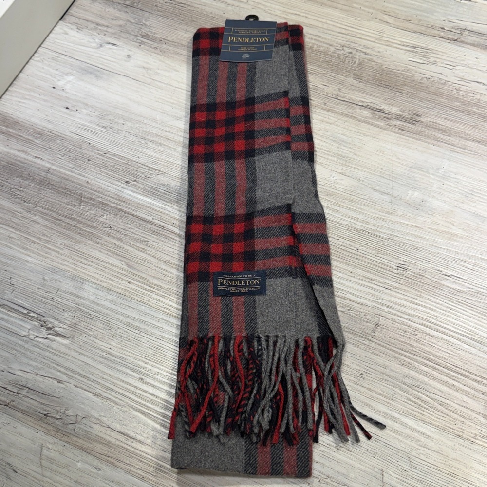 Pendleton Woolen Mills 100% Wool Scarf Red Grey Plaid Fringe Made in Italy‎